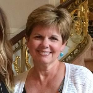 Meet your Posher, Becky